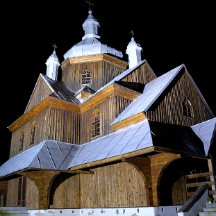hoszow3 Hoszów, cerkiew nocą, 2010 (foto: P. Szechyński)