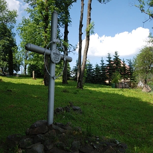 lutowc1 Lutowiska, cmentarz, 2019 (foto: P. Szechyński)