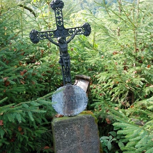 stuposiany2 Stuposiany, cmentarz, grób Marcelego Wisłockiego, rok 2009 (foto: P. Szechyński)