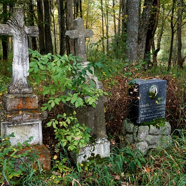 Maniów, cmentarz i miejsce po cerkwi