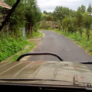 komancza2004f Komańcza, droga od tartaku, 2004 (foto: P. Szechyński)