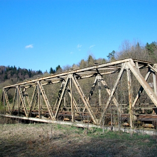 komancza2009j Komańcza, most w kamieniołomie, 2009 (foto: P. Szechyński)