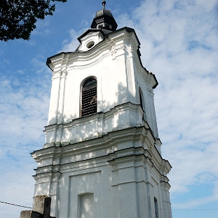uherce2018b Uherce, barokowy kościół parafialny z 1757r., lato 2018 (foto: P. Szechyński)