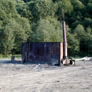mikow2003a Mików, wypał węgla na tzw. górnym składzie, 2003 (foto: P. Szechyński)