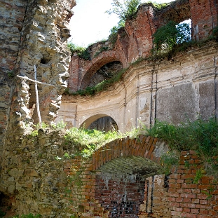 zagorz2010h Zagórz, ruiny klasztoru, 2010 (foto: P. Szechyński)