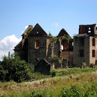 zagorz2010z94 Zagórz, ruiny klasztoru, 2010 (foto: P. Szechyński)