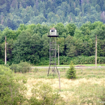 beniowa2004d Beniowa, wieża i tory po stronie ukraińskiej, 2004 (foto: P. Szechyński)