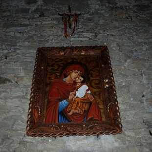 DSC_0034 Łopienka, cerkiew, ikona Matki Bożej (oryginał jest w Polańczyku) kwiecień 2010 (fot. P. Szechyński)