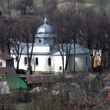 PICT0125 Baligród, cerkiew, kwiecień 2014 (fot. P. Szechyński)