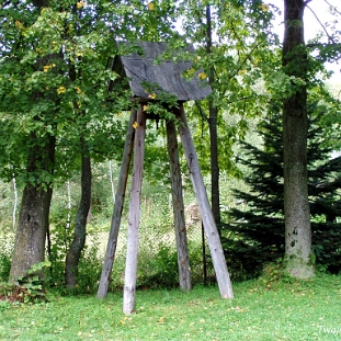 chmiel2004a Chmiel, dzwonnica, 2004 (fot. P. Szechyński)