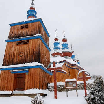 DSC_0033 Komańcza, cerkiew zimą 2010 (foto: P. Szechyński)