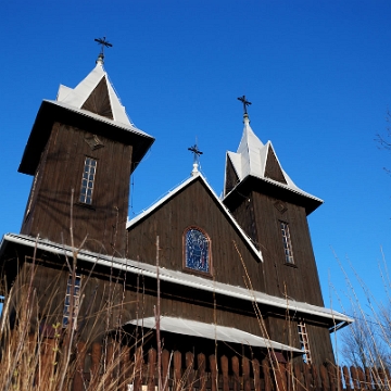 roztoki2014a Cerkiew greckokatolicka pw. św. Michała Archanioła w Roztokach Dolnych, obecnie kościół rzymskokatolicki, 2014 (foto: P. Szechyński)