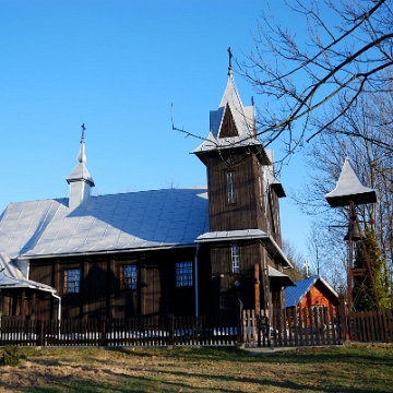 roztoki2014d Cerkiew greckokatolicka pw. św. Michała Archanioła w Roztokach Dolnych, obecnie kościół rzymskokatolicki, 2014 (foto: P. Szechyński)