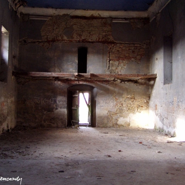 tar6 Tarnawa Górna, cerkiew geckokatolicka, 2007 (foto: P. Szechyński)