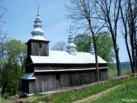 Radoszyce, cerkiew greckokatolicka (ob.kościół) oraz cerkiewny cmentarz