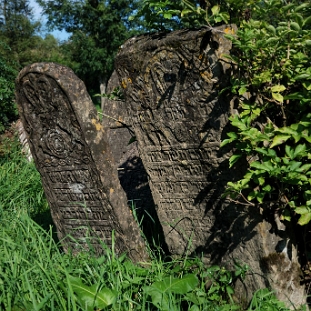 DSC_0122a Lutowiska, cmentarz żydowski - kirkut, 2017 (foto: P. Szechyński)
