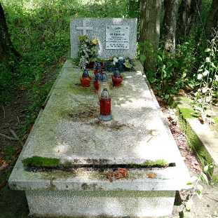 lupkow2010p Łupków, cmentarz, Jan Biernat, przodownik Straży Granicznej, 20.10.1898 - 12.04.1944, 2010 (foto: P. Szechyński)