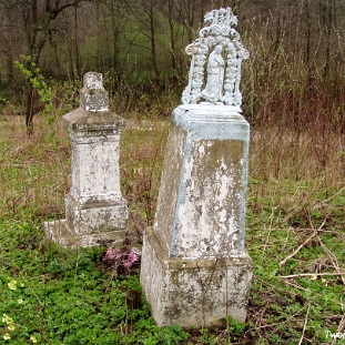 srednie2008e Średnie Wielkie, cmentarz, 2008 (foto: P. Szechyński)