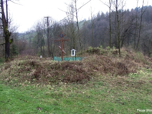 Średnie Wielkie, cmentarz