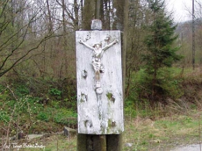 sred8 Średnie Wielkie, cmentarz, 2008 (foto: P. Szechyński)