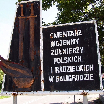 10d Cmentarz wojskowy żołnierzy polskich i radzieckich w Baligrodzie, 2004 (foto: P. Szechyński)