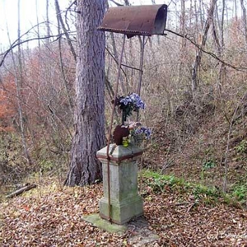 09352819d Bereźnica Niżna, dawny cmentarz, 2004 (fot. J. Milczanowska)