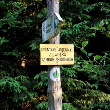 bukowiec2016g Bukowiec, cmentarz wojenny, 2016 (foto: P. Szechyński)