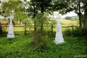 bystre2010b Bystre k. Czarnej, cmentarz, rok 2010 (foto: P. Szechyński)