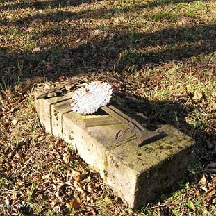 lutowiska1 Lutowiska, cmentarz, jesień 2005 (foto: J. Milczanowska)