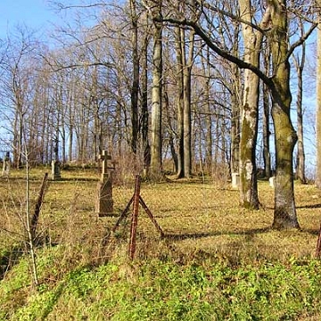 lutowiska11 Lutowiska, cmentarz, jesień 2005 (foto: J. Milczanowska)