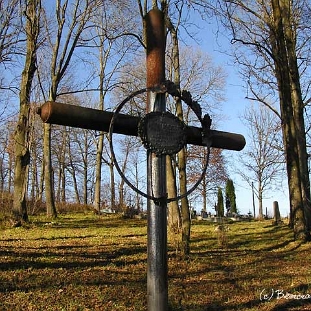 lutowiska7 Lutowiska, cmentarz, jesień 2005 (foto: J. Milczanowska)