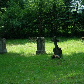 lutowc3 Lutowiska, cmentarz, 2019 (foto: P. Szechyński)