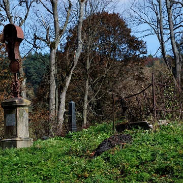 smolnik13 Smolnik nad Osławą, cmentarz, 10.2013 (foto: P. Szechyński)