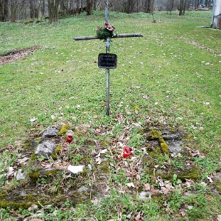 smolnik2010d Smolnik nad Osławą, cmentarz, rok 2010 (foto: P. Szechyński)