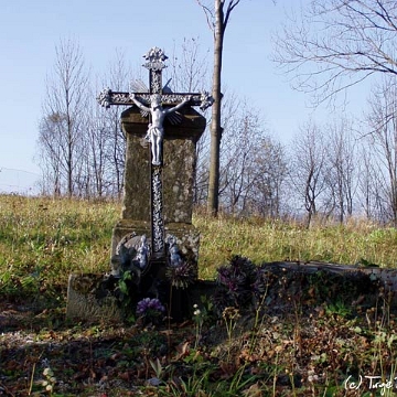 ste7 Stężnica, cmentarz, 2008 (foto: P. Szechyński)