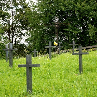 uherce2010b Uherce Mineralne, cmentarz z I wojny światowej na Lachawie, 2010 (foto: P. Szechyński)