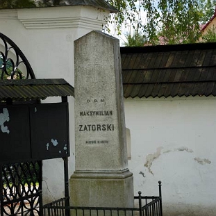 uherce4 Uherce, nagrobki przy kościele, 2010. Maksymilian Zatorski, 1798-1879 (foto: P. Szechyński)