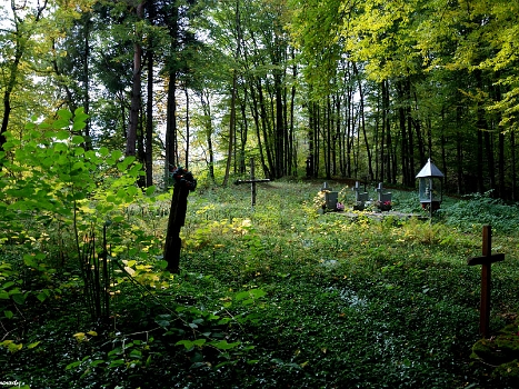 Bereźnica Niżna, cmentarz i miejsce po cerkwi