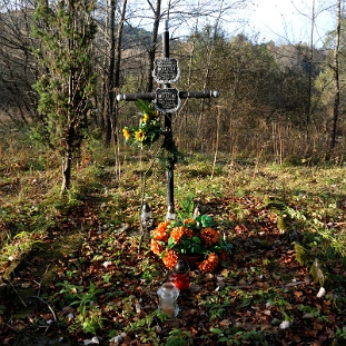 rabe2013t Rabe, cmentarz i miejsce po cerkwi, 2013 (foto: P. Szechyński)