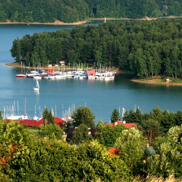 polanczyk2013e Polańczyk, widok na Zalew Soliński (foto: P. Szechyński)