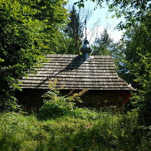 hyrcza12a Kapliczka na przełęczy Hyrcza, czerwiec 2018 (foto: P. Szechyński)