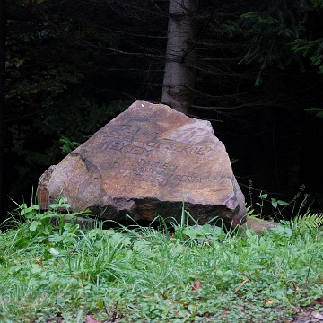 matusik11a Droga leśna Baligród - Bereźnica, pamięci Stanisława i Huberta Matusików, 2014 (foto: P. Szechyński)