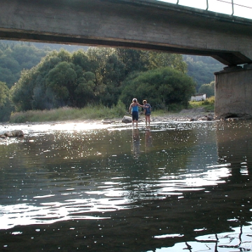 duszatyn2003a Duszatyn, most kolejki 2003 (foto: P. Szechyński)