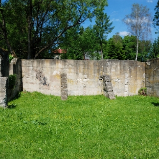 lutowiska2019h Lutowiska, ruiny synagogi, 2019 (foto: P. Szechyński)