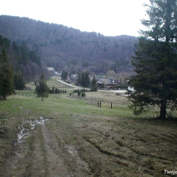 muczne2002c Muczne, zejście z Bukowego Berda, 2002 (foto: P. Szechyński)