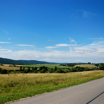 oslawica2016m Osławica, widok z szosy, 2016 (foto: P. Szechyński)