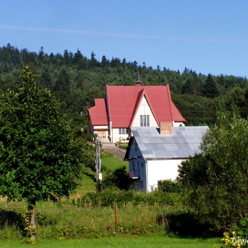 rzepedz2004i Rzepedź, kościół rzymskokatolicki, 2004 (foto: P. Szechyński)