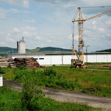 rzepedz2010e Rzepedź, dawniej BPPD (tartak), obecnie firma Nowy Styl, 2010 (foto: P. Szechyński)