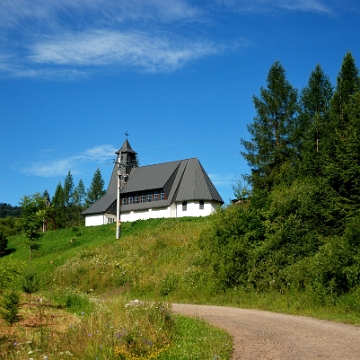 zatwarnica2016d Zatwarnica, kościół rzymskokatolicki, 2016 (foto: P. Szechyński)