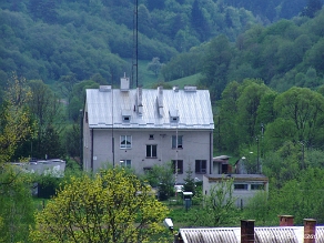 komancza2005k Komańcza, dawna strażnica WOP, 2005 (foto: P. Szechyński)